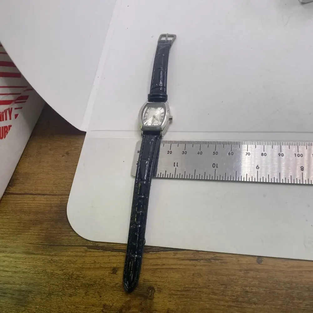 Womens Vintage Leather Quartz Fashion Watch New Battery